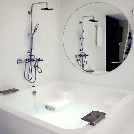 La Franca Travellers Adults Only Отель 2*