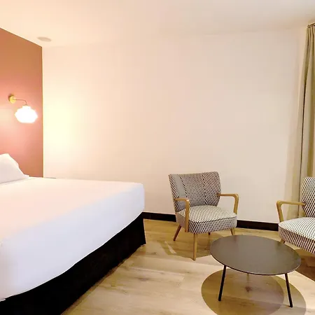 Отель La Franca Travellers Adults Only