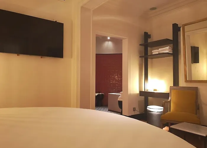 La Franca Travellers (adults Only) Hotel